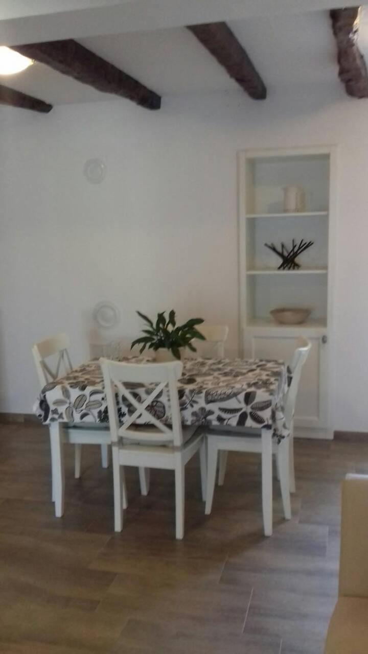 Apartment Nena- Apartman Sa Posebnim Ulazom U Prizemlju, Terasom I Zelenom Okucnicom Rakotule Екстериор снимка